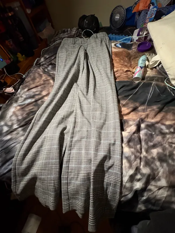 Woman’s dress pants Gray - Image 2