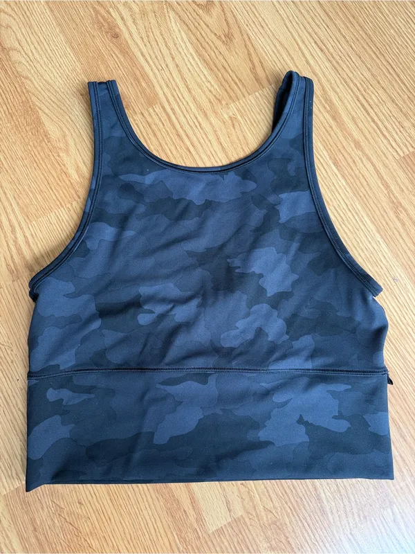 Lululemon Power Pivot Tank *Everlux - Image 2