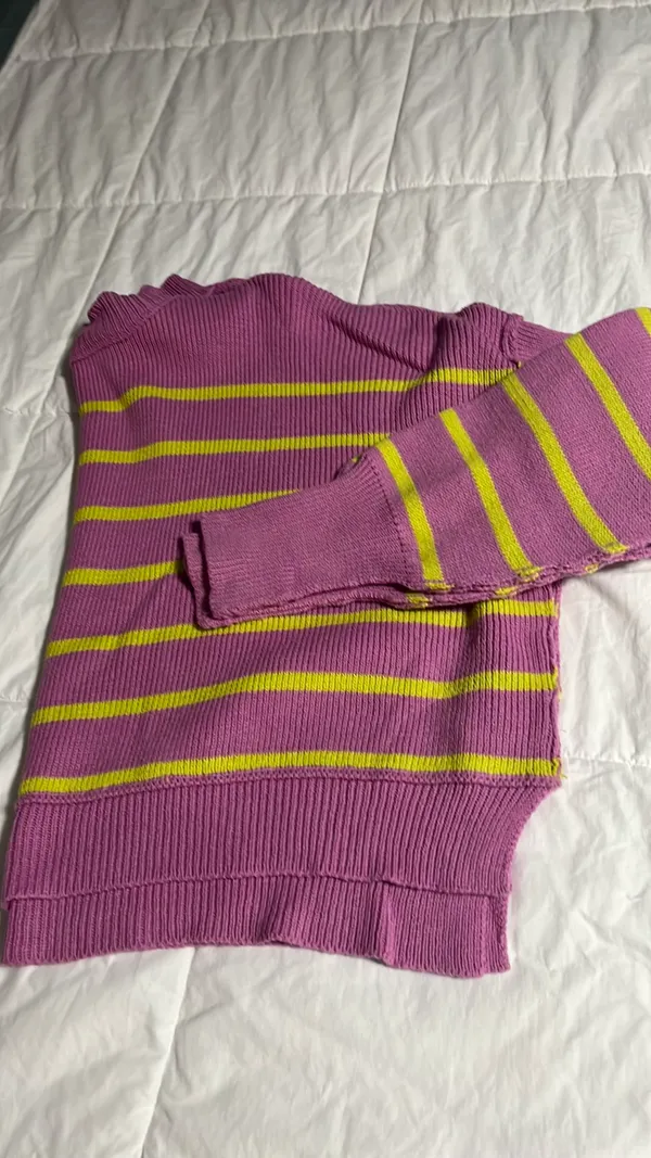 Boutique Striped Sweater Cropped - Image 5