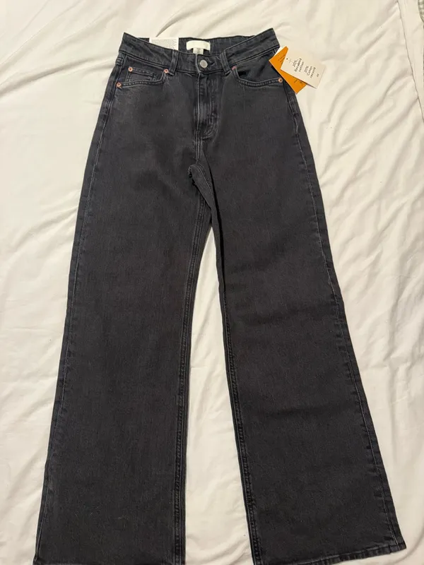 Harper High-Rise Wide-Leg Jeans - Image 4