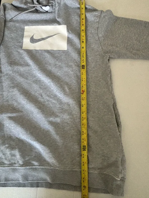 Nike Gray Swoosh Logo Hoodie Pullover Sweatshirt Women’s Medium - Image 5