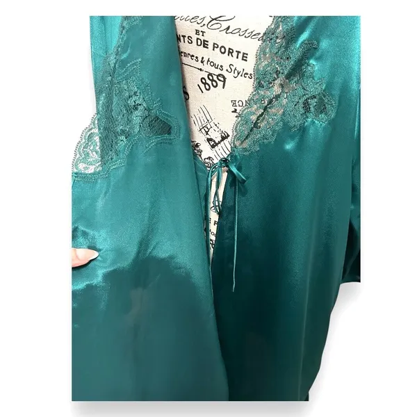 Victorias Secret Vintage Emerald Satin Lace Kimono‎ Robe Gold Label Old Money - Image 10