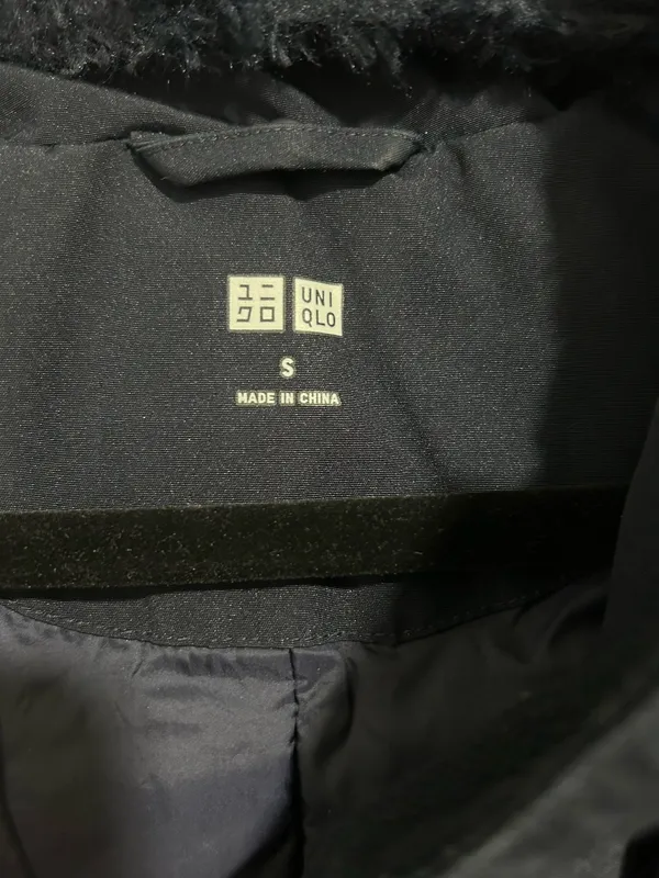 Uniqlo Down Jacket - Image 3