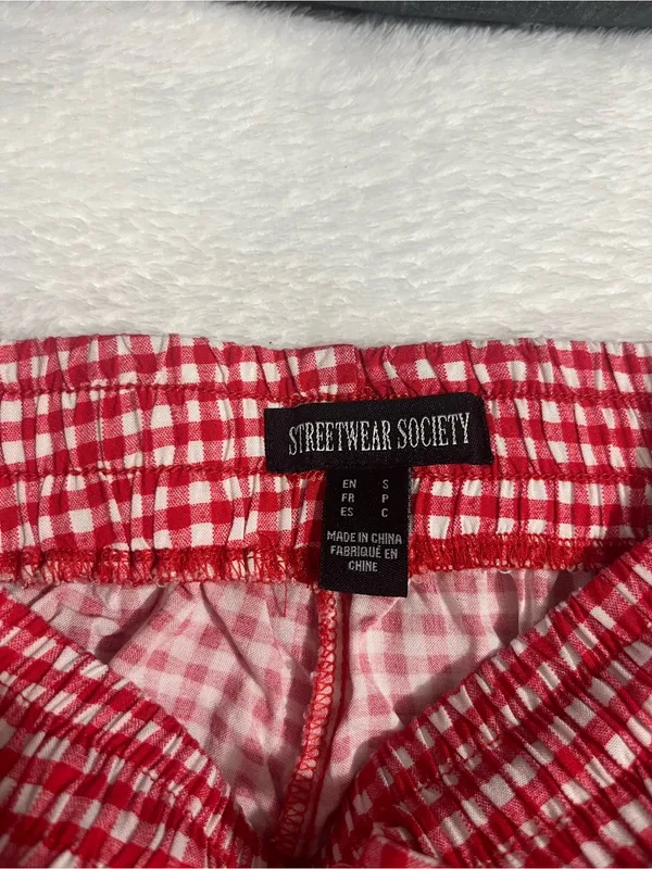 Streetwear Society Red Gingham High-Waist Women's Shorts - Image 2