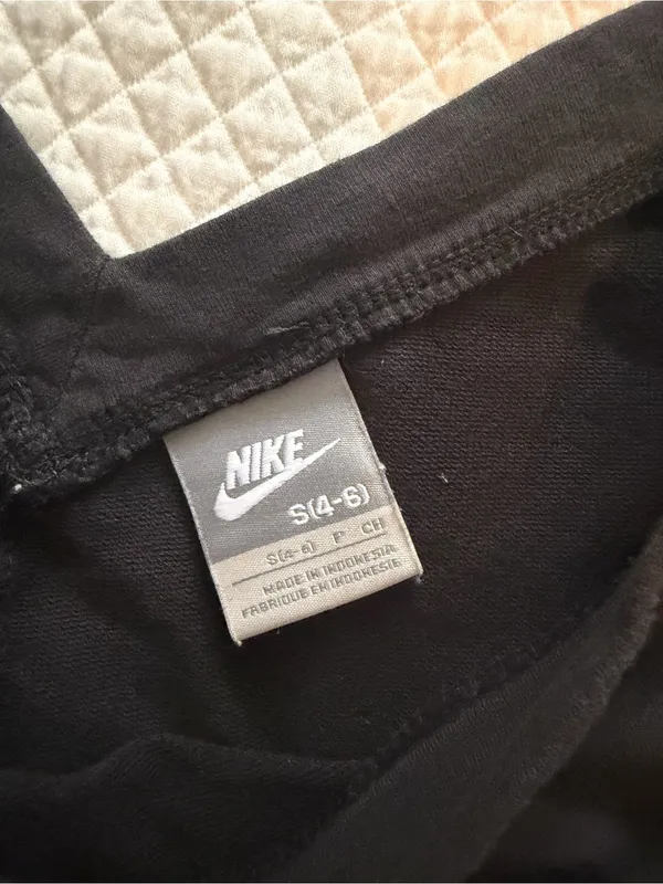 Nike Black Crewneck Tank Top with White Logo - Image 2