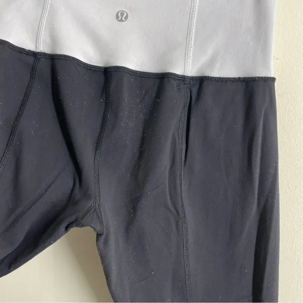 Lululemon High Rise Leggings Black / White Waistband Long Inseam 34” - Image 6