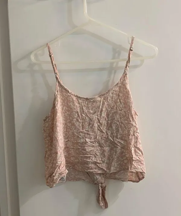 Mossimo tank top - Image 4