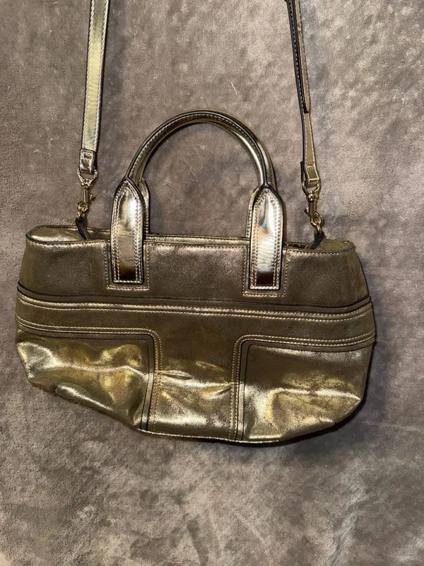Simply Vera Vera Wang Metallic Gold Satchel with Removable Shoulder Strap - Image 12
