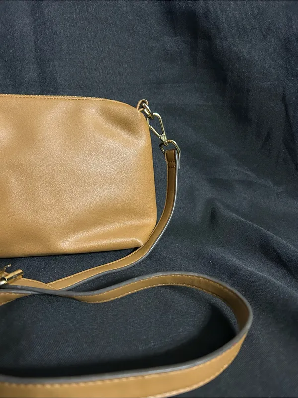 Steve Madden Women’s Classic Tan Crossbody Bag Purse - Image 4