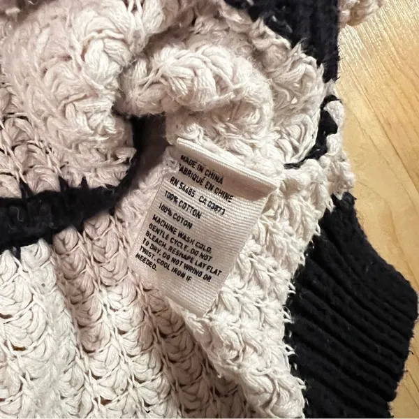 American Eagle Blue and White Striped Jegging Knit Sweatshirt Women’s Small - Image 4