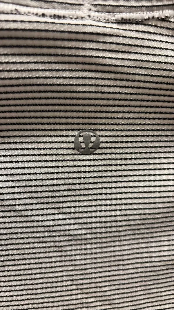 Lululemon Top Long Sleeve Swiftly Tech Striped Black White - Image 2