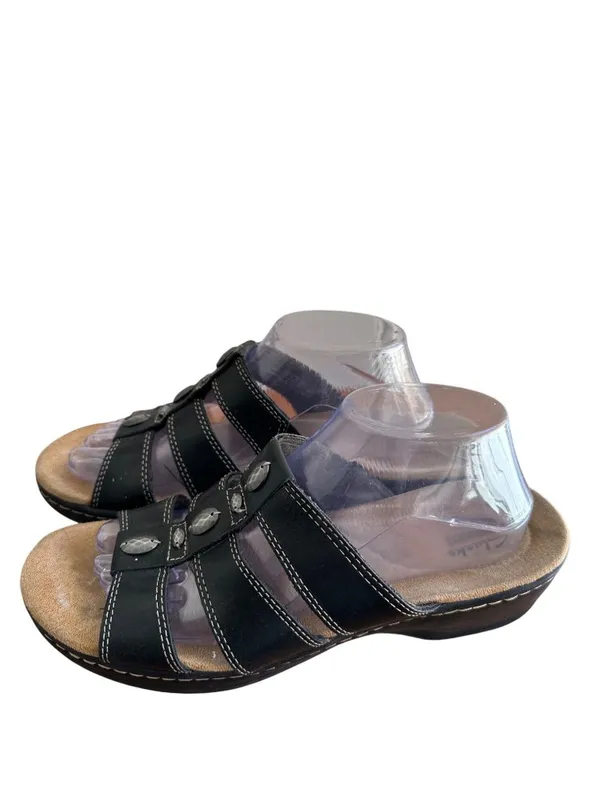 Women's Clarks Size 10 Collection Textured Leather Slip On Sandals Black - Image 6