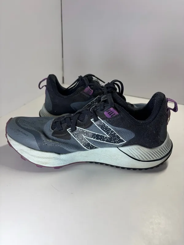 New Balance All Terrain Trail Nitrel Grey Purple Dynasoft Shoe Women’s Size 9 - Image 3