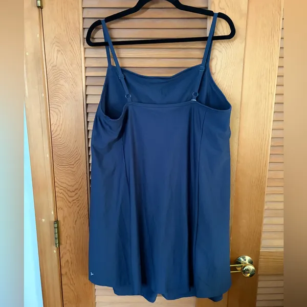 Old Navy Active Powersoft active Dress with built in romper in navy blue size XXL - Image 3