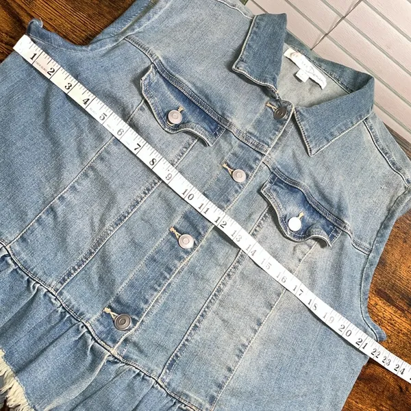 Vintage Denim Jean Jacket Sleeveless Vest Ruffle Hem Cottagecore Teacher Granny - Image 4