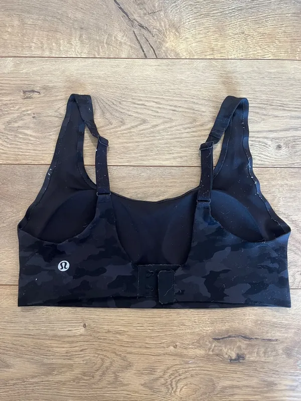 LULULEMON 🖤 Black Camo Wireless Bralette - Womens small - Image 2