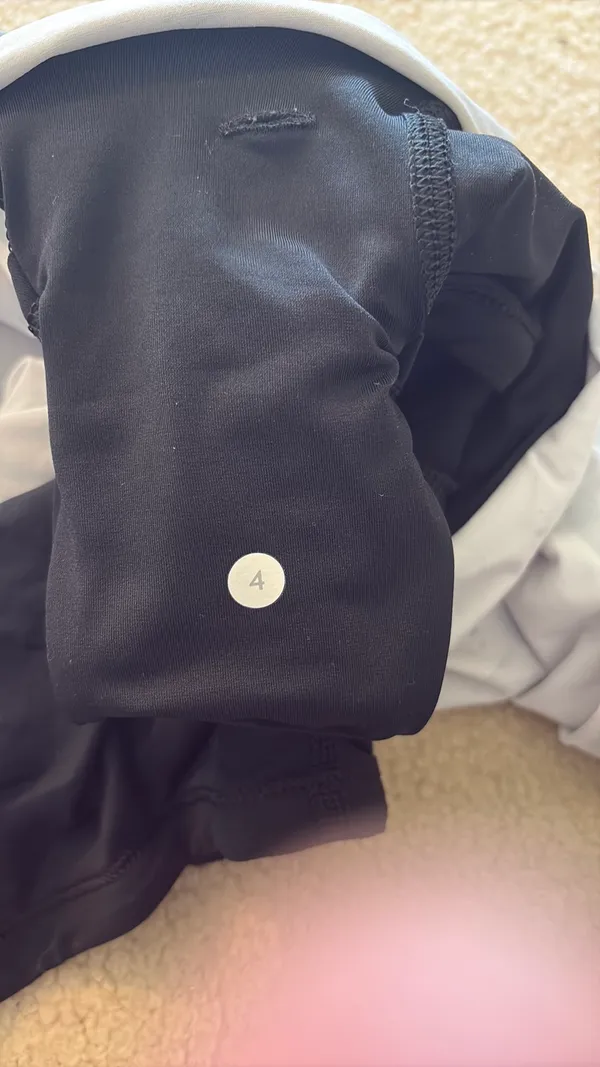 Lululemon Skirt - Image 4