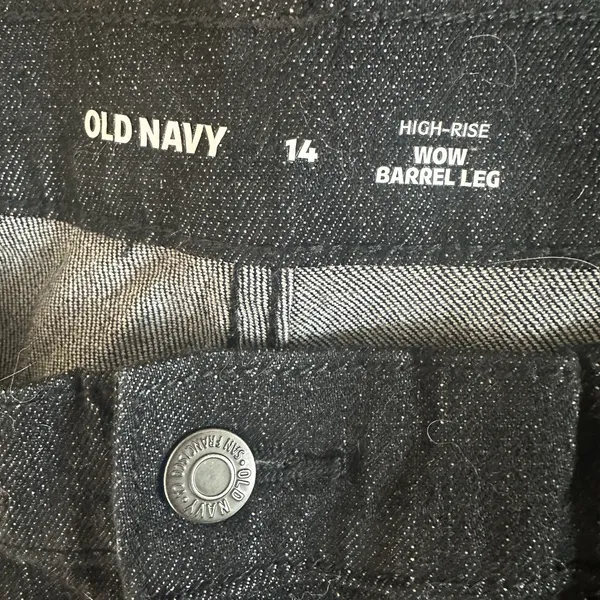 NEW Old Navy High Rise Wow Barrel Leg Jeans Womens 14 Dark Blue Black Wash 2025 - Image 5