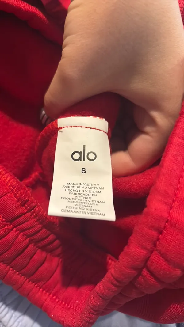 Alo Yoga Sweatpants - Image 2