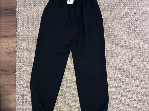 NWT spanx joggers - Image 3