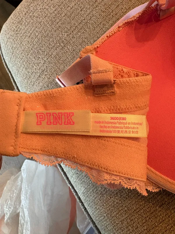 Victoria's Secret Bra - Image 3