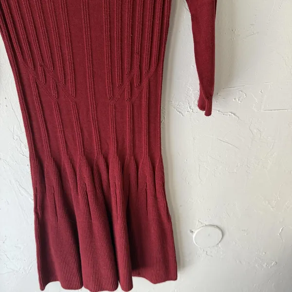Max Studio Dress Y2k Medium Red Sweater Knit‎ Fit Flare Ribbed Pullover - Image 4