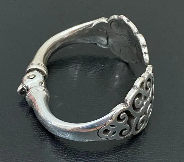 Vintage Retired BRIGHTON Filigree Hinged Cuff Bangle Bracelet 49.5g - Image 9