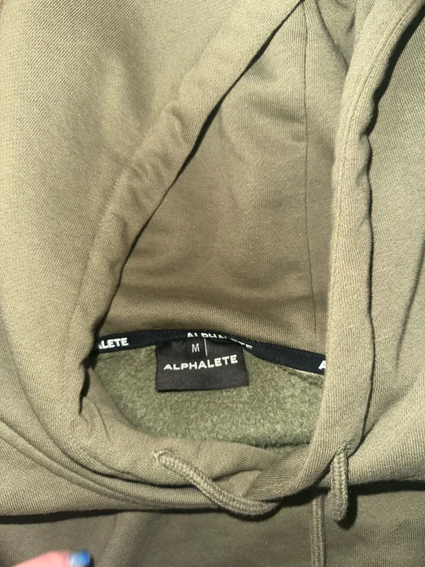 Alphalete Cropped Hoodie - Image 3