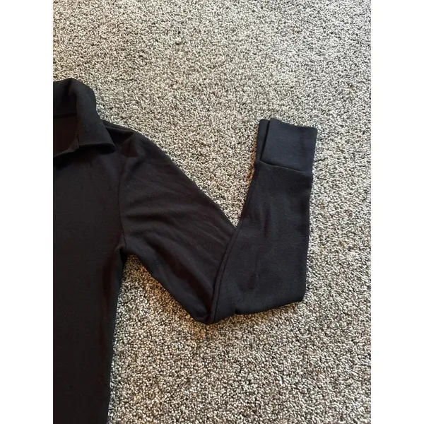 Old Navy Women's Black Split-Neck Long Sleeve Pullover Tee Size Small - Image 4