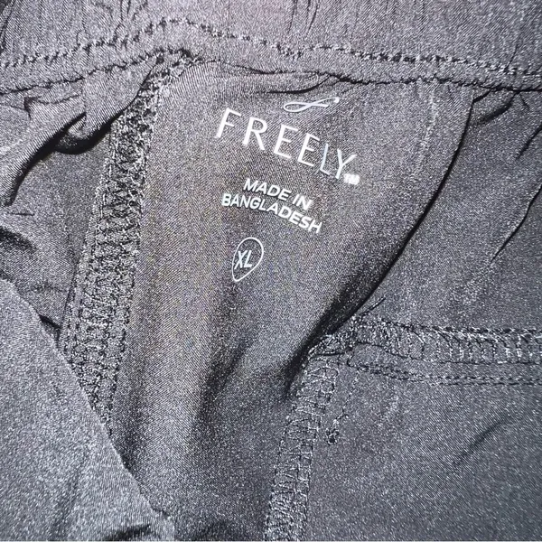 Freely Women's Jayde Shorts Size XL - Image 7