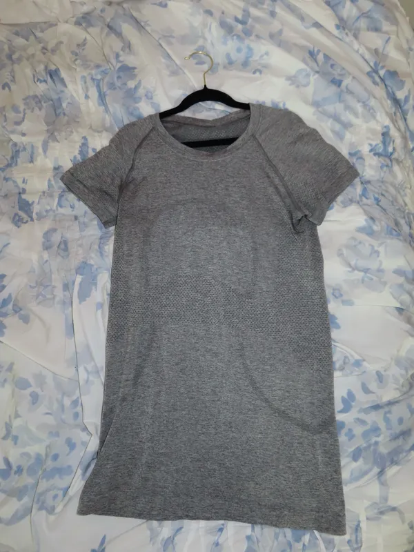 Lululemon Swiftly Tech Short-Sleeve Shirt 2.0 Grey - Image 2