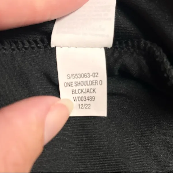 Old Navy black swimsuit one‎ piece crinkly size 3X removable pads clean crotch - Image 10