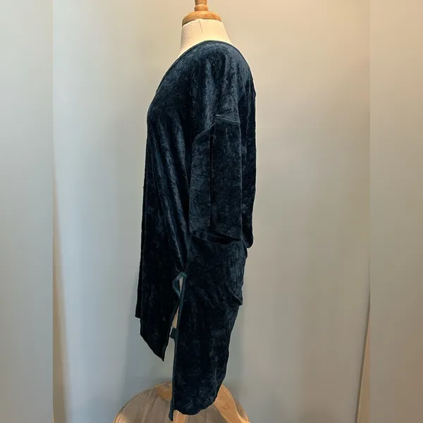We The Free Free People blue luxe velvet oversized tunic/dress size M+ - Image 3