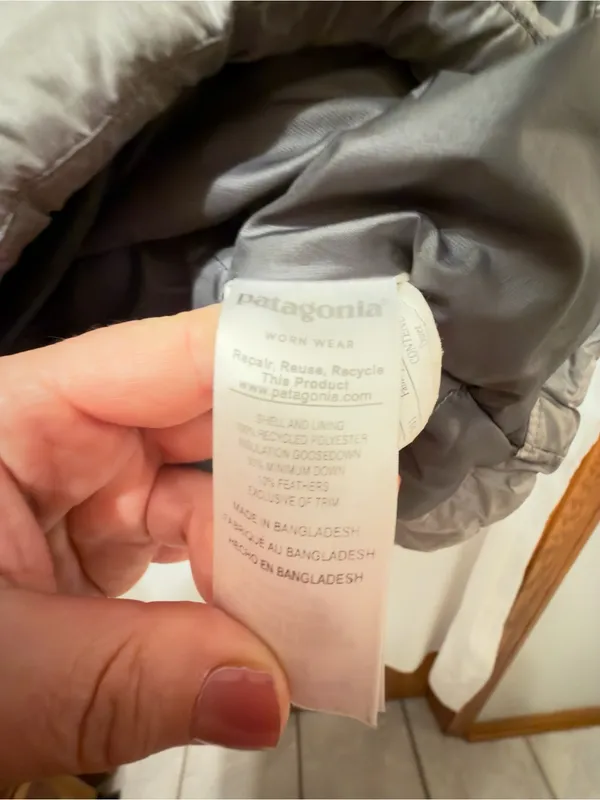 Patagonia Women’s Nano Puff Jacket - size XS - Image 9