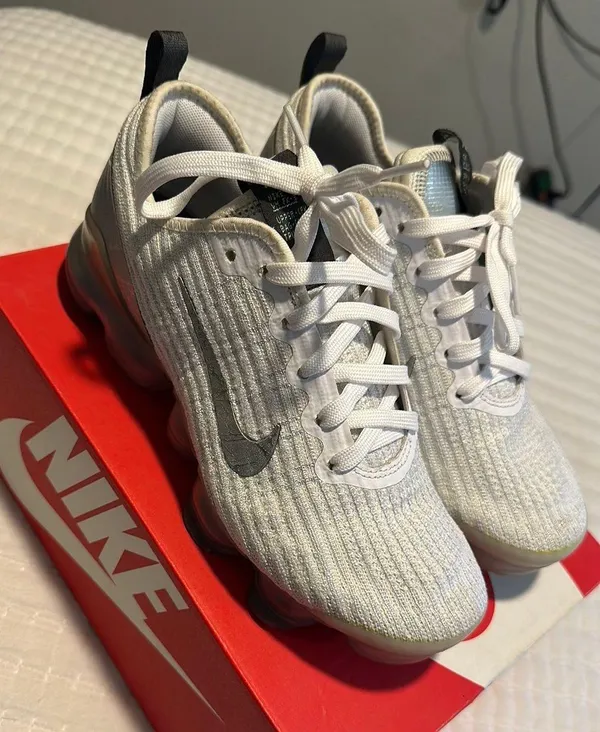 Nike Air Vapormax Flyknit 3 - Image 2