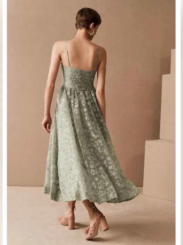 Anthropologie BHLDN Isadora
Organza Midi size 6 - Image 2