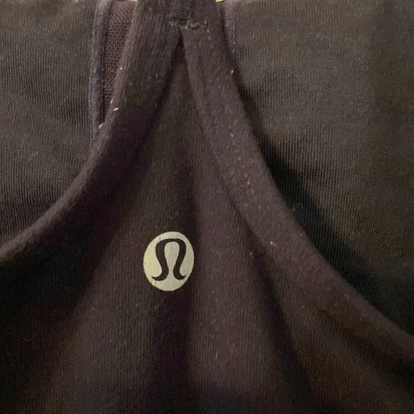 Lululemon Top size S used but good condition length 21” bust 24” - Image 6