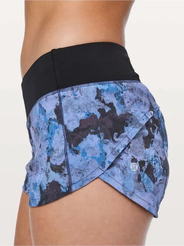 Lululemon Speed Up Short *2.5" Screen Camo Multicolor Black Size 6 - Image 2
