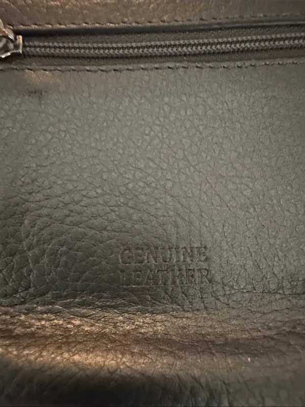 Compact Pebbled Leather Bifold Wallet in Silver - Image 2