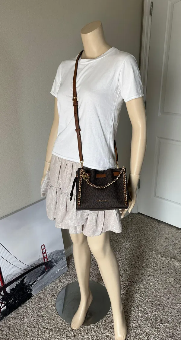 Michael Kors Purse - Image 9