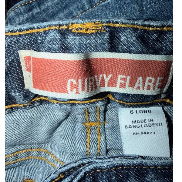 Gap Curvy Flare Jeans 6 Long Medium Wash Blue Denim Y2K 2008 Vintage - Image 3