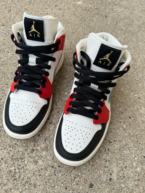Jordan 1 Mid Let(Her)Man - Image 9