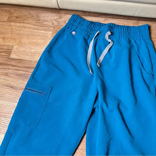 FIGS‎ women’s BluePants with Elastic Cuffs and Drawstring Waist size S - Image 4