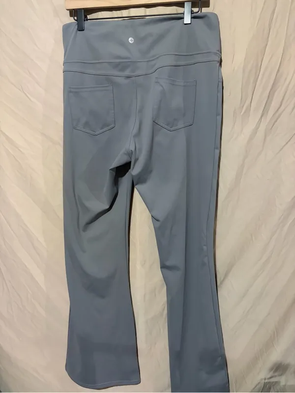 Halara pants - Image 2