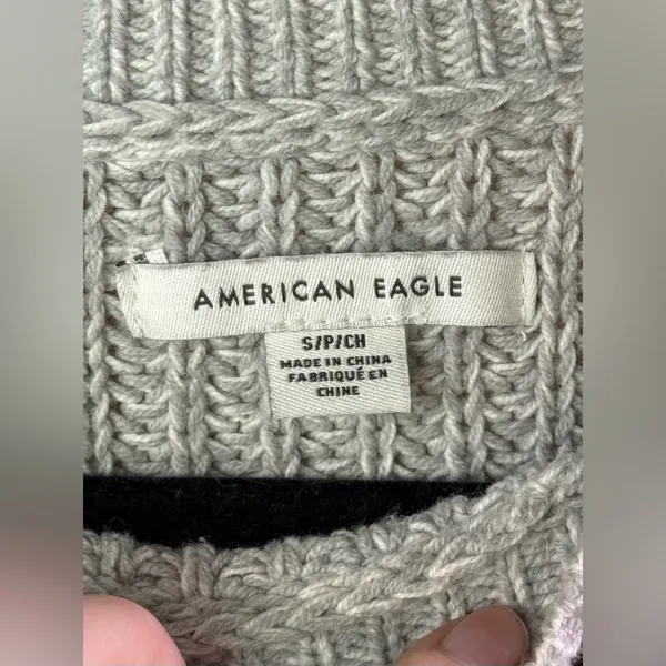 American Eagle Sweater - Image 4