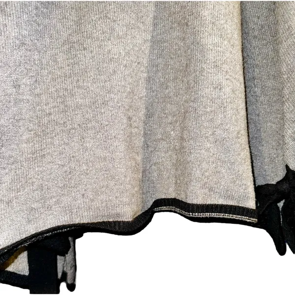 Allison Joy Gray Long Split‎ Tie Bell Sleeve Sweater Women Sz Large Feminine Bow - Image 4