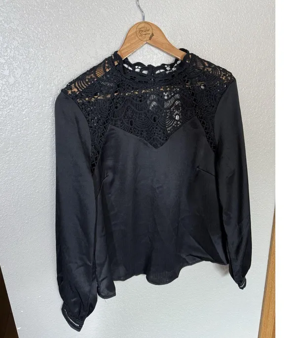 Miss Me Women’s Victorian Lace Black Satin Blouse Size Small - Image 3