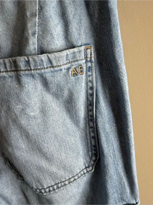 American Eagle women’s cargo joggers size 6 - Image 5