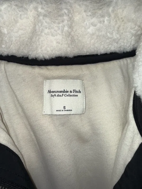 Abercrombie Cinched Cocoon Vest - Image 5