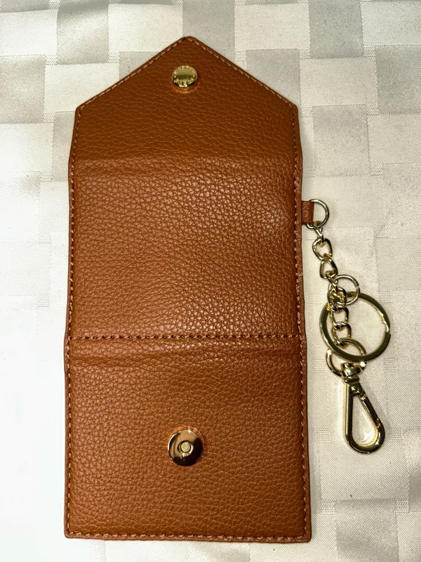 Steve Madden Chestnut Pebbled Envelope Key & Card Holder with Gold Hardware - Image 3